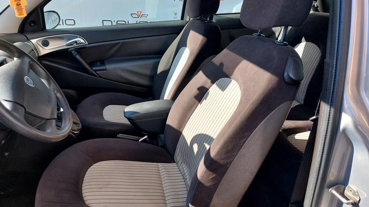 Lancia Ypsilon 1.2 GPL