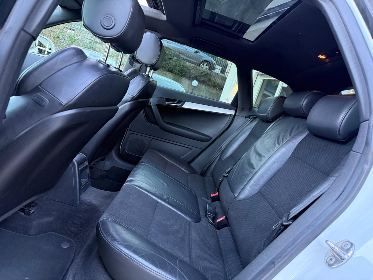 Audi A3 SPB 2.0Tdi 140Cv S-line Tetto