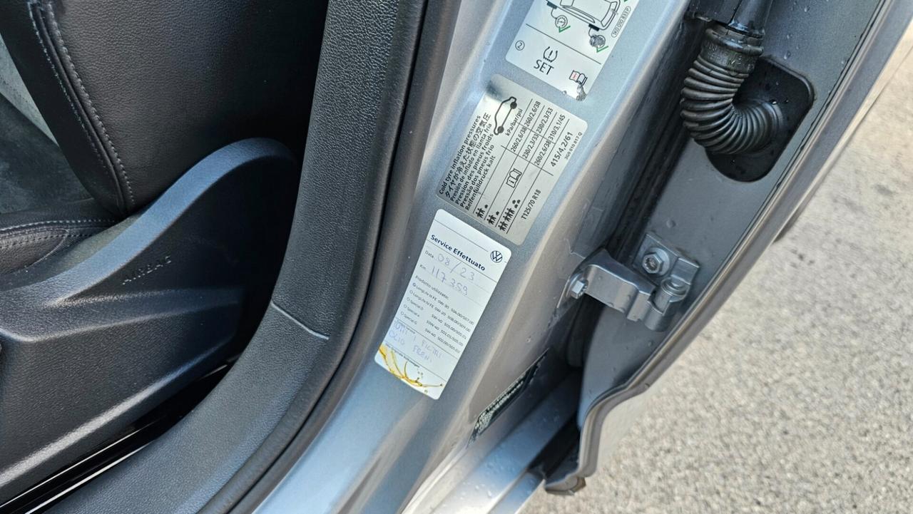 Volkswagen Passat Variant 2.0 TDI DSG Executive BlueMotion Tech.