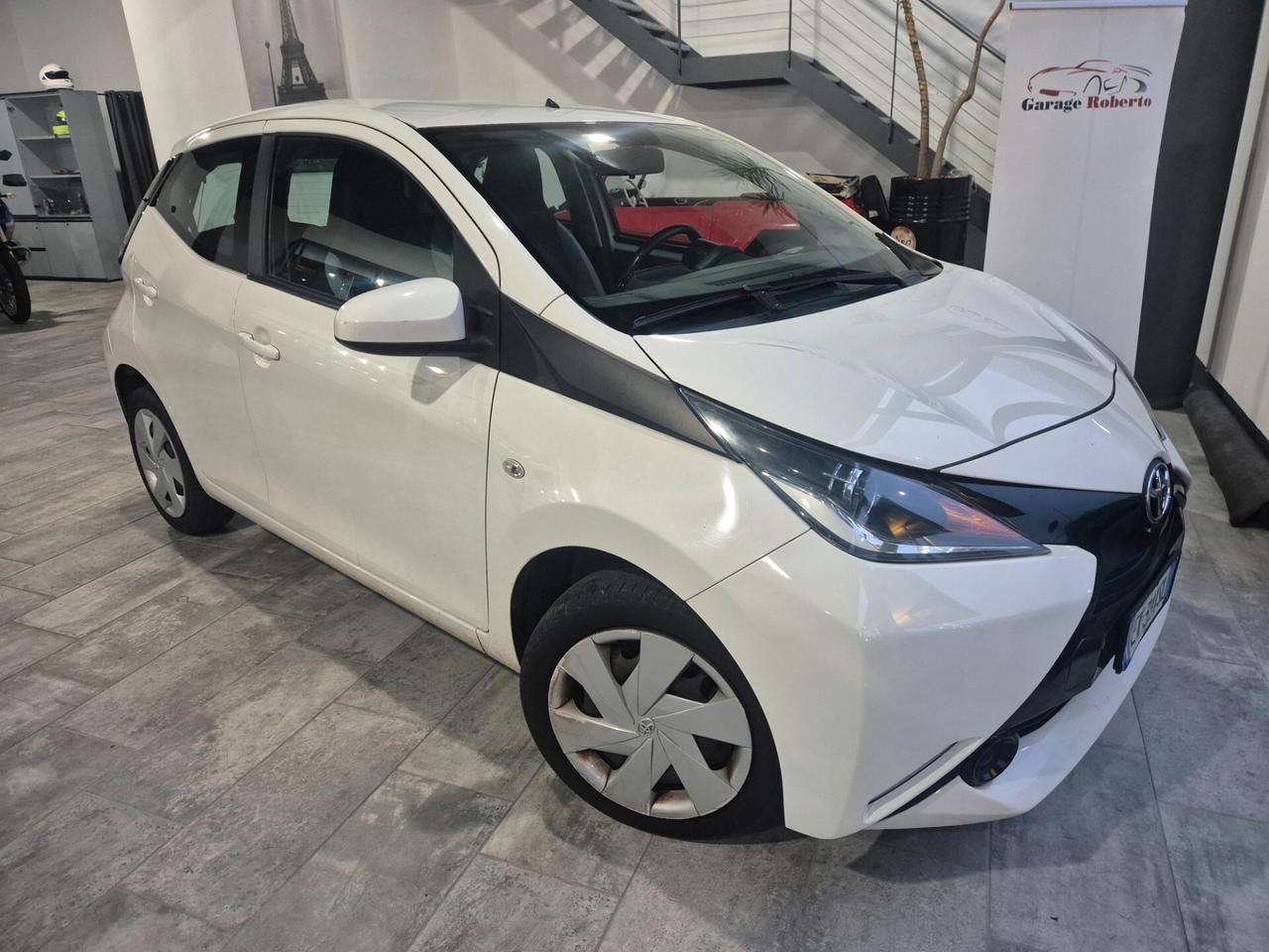 Toyota Aygo 1.0 12V 5 porte