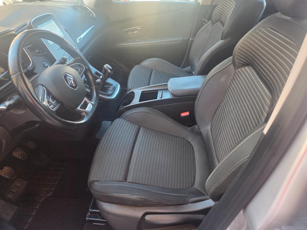 RENAULT SCENIC 1.5 110 CV ANNO 2018 KM140000 CERTIF