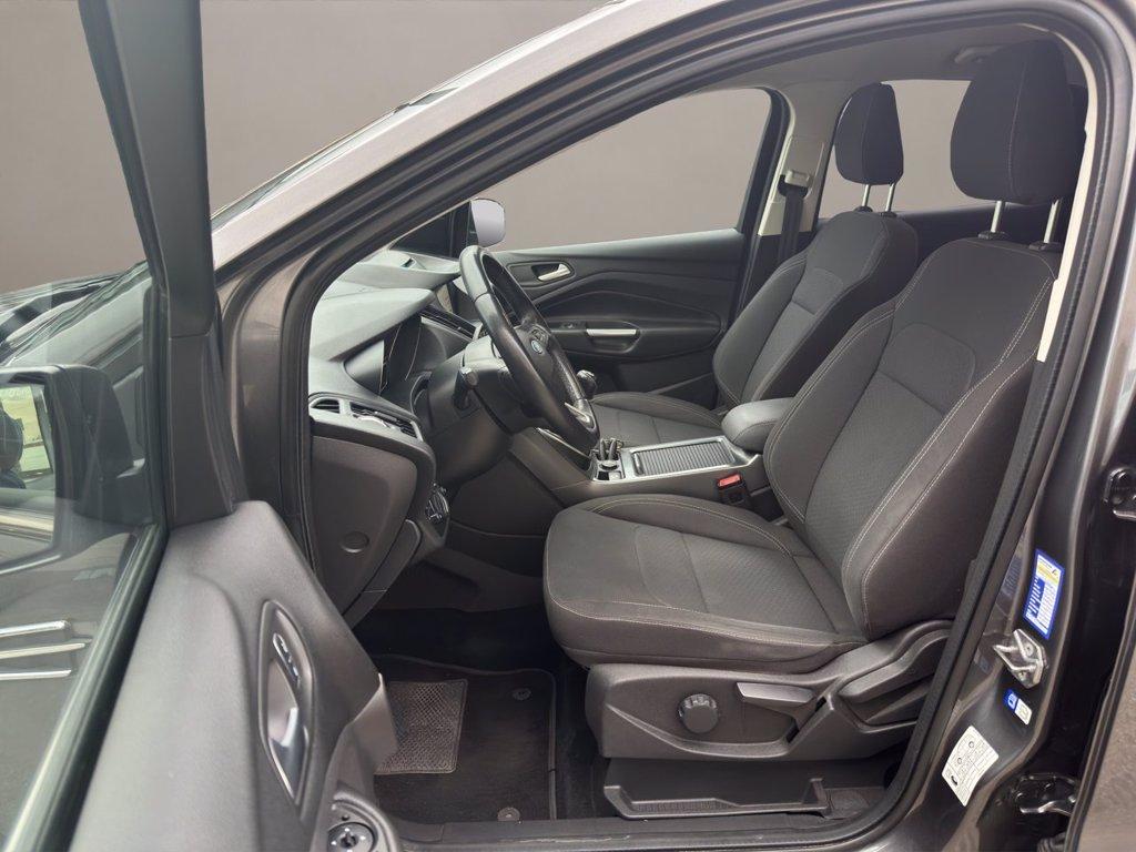 FORD Kuga 1.5 tdci Plus s&s 2wd 120cv my18 del 2018