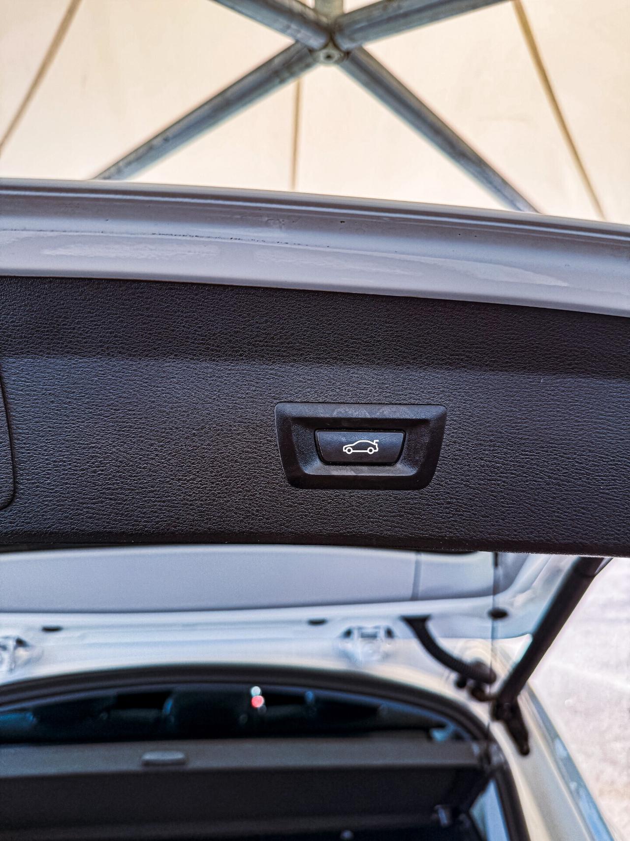 Bmw X1 sDrive18d Business Advantage - UNICO PROPRIETARIO!!!