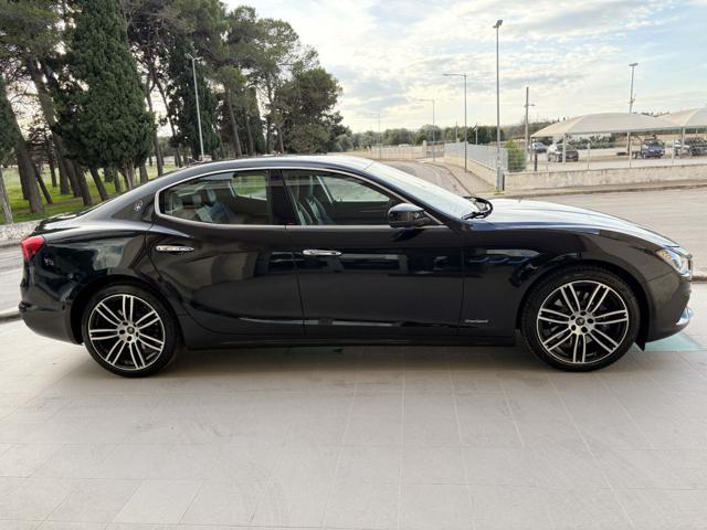 MASERATI Ghibli 330 CV 2.0 mhev Gransport HYBRID