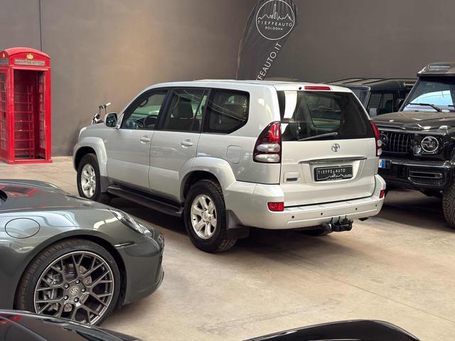 TOYOTA Land Cruiser 3.0 D-4D 16V cat 5 porte aut. Wagon