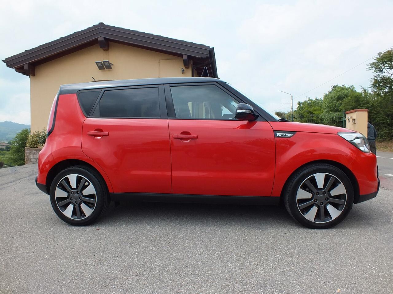 KIA SOUL 1.6 CRDi 136 CV EURO 6-RETROCAMERA-