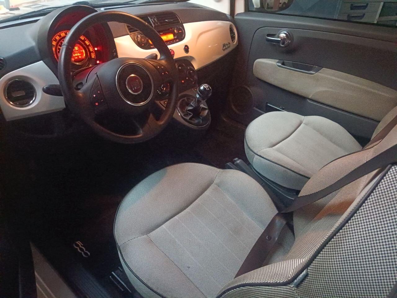 Fiat 500 1.2 Lounge