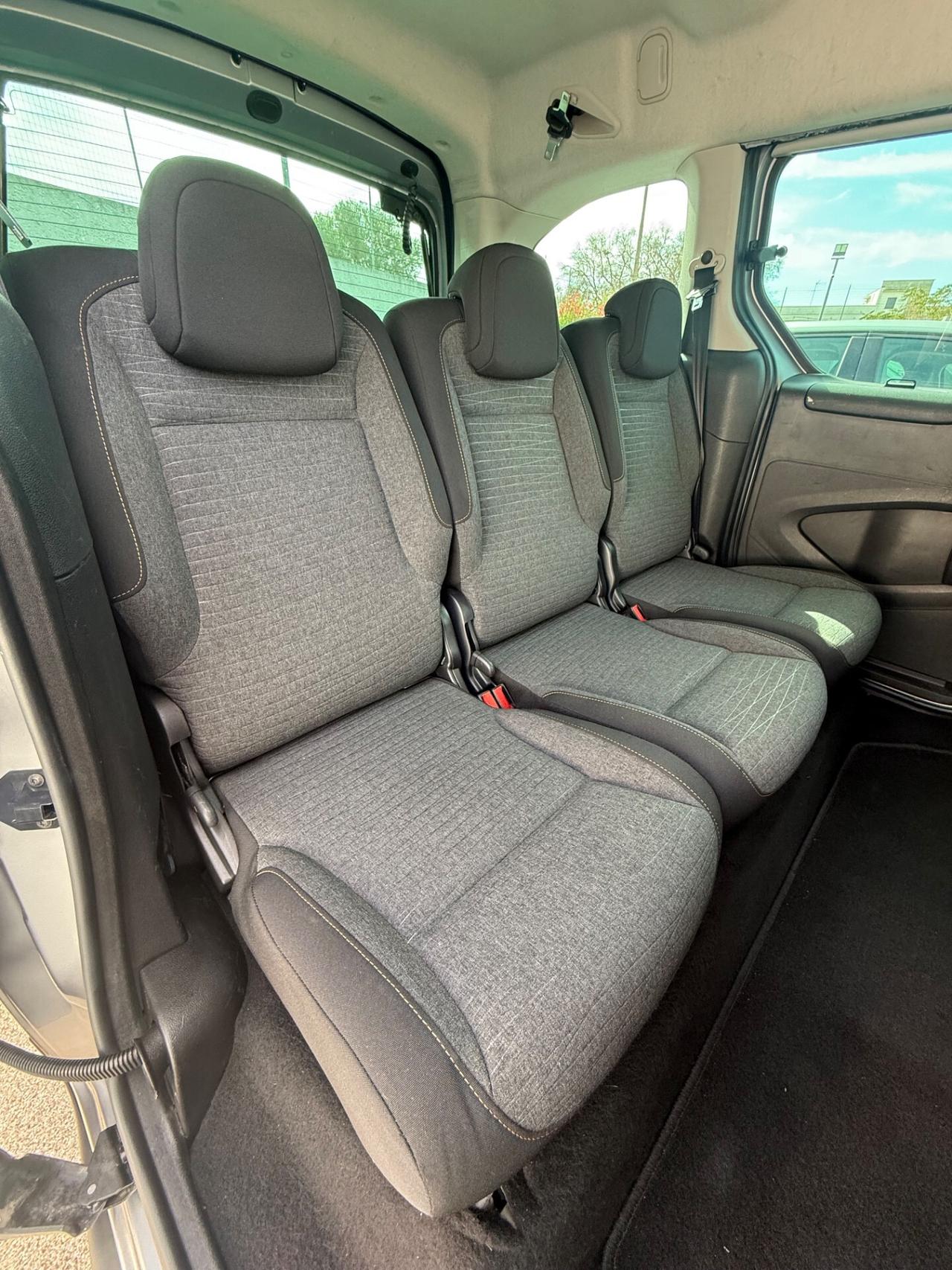 Citroen Berlingo Multispace BlueHDi 1.6 120cv,Apple CarPlay,retrocamera,ecc.