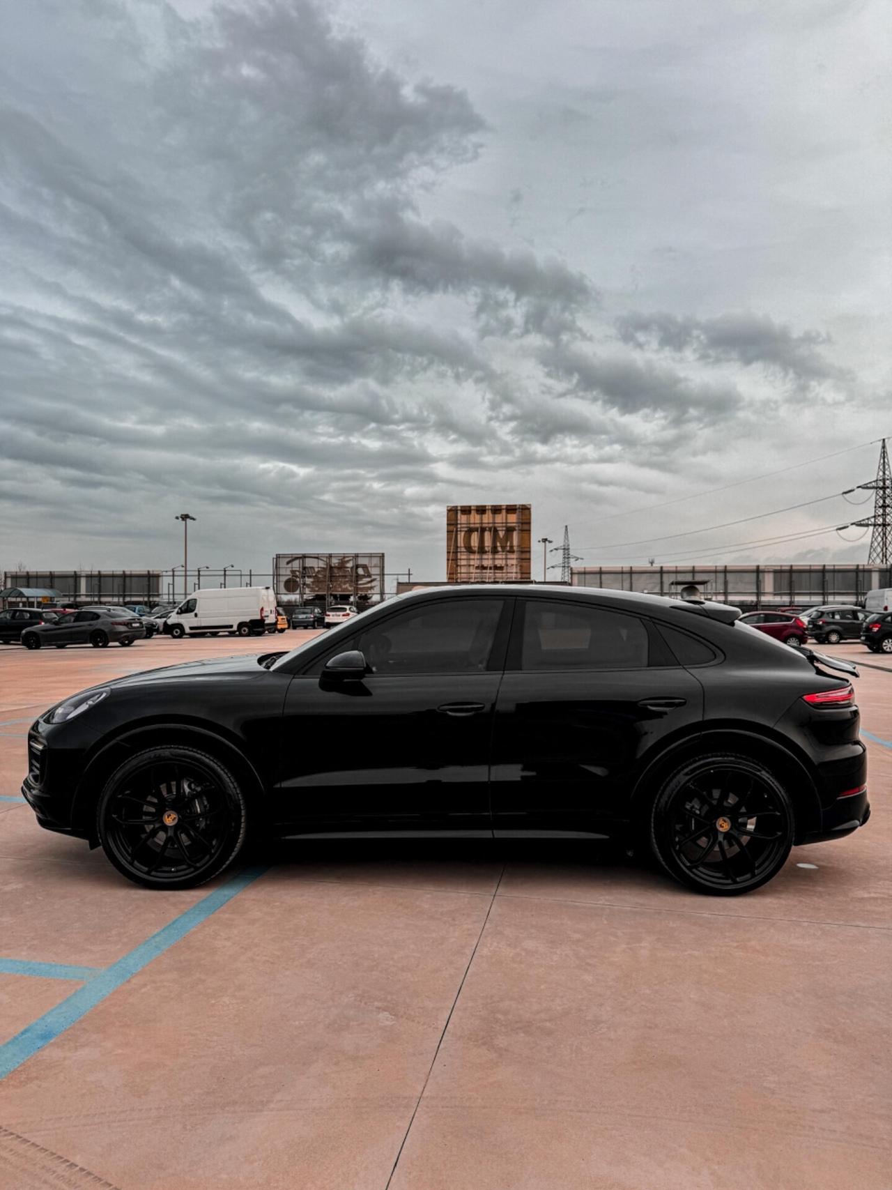 Porsche Cayenne Coupè GT 3.0 V6 340 cv Carbon Design