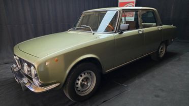 Alfa Romeo 2000 anno 1974 certificabile ASI