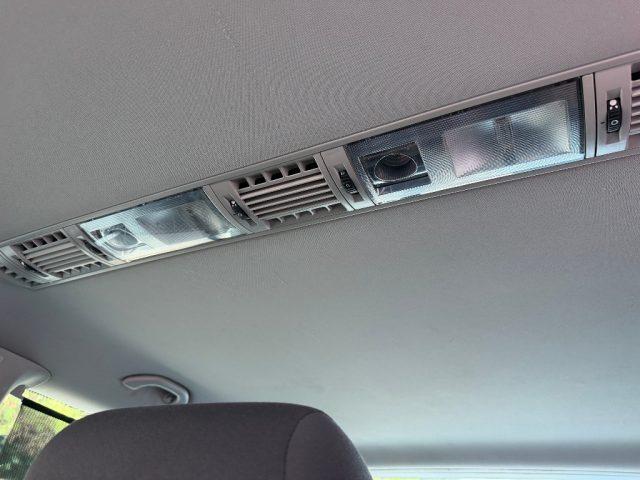 VOLKSWAGEN Caravelle 2.0 TDI DSG 140 CV 7 POSTI NAVIGATORE RETROCAMERA
