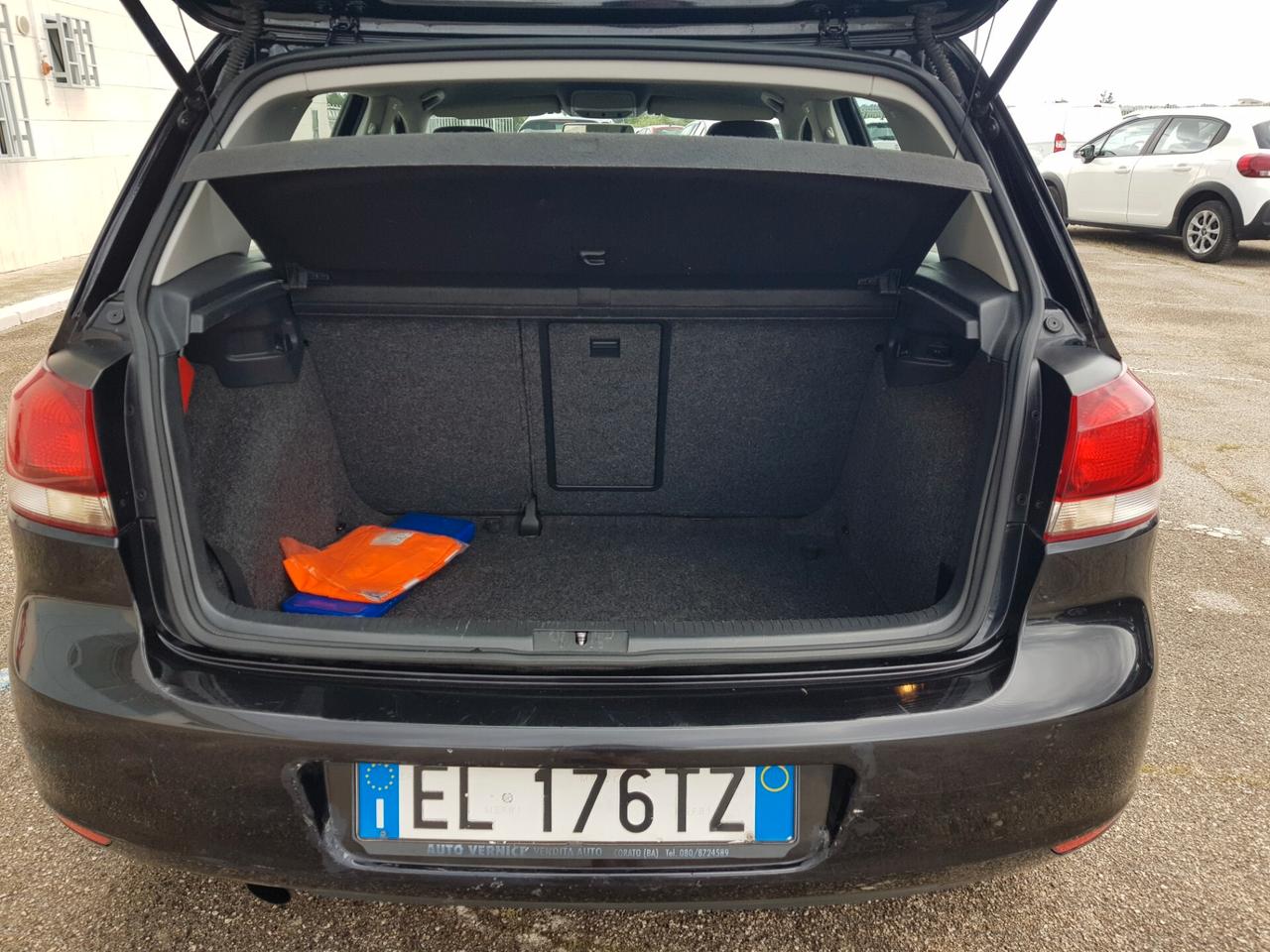 Volkswagen Golf 1.6 TDI DPF 5p. Highline