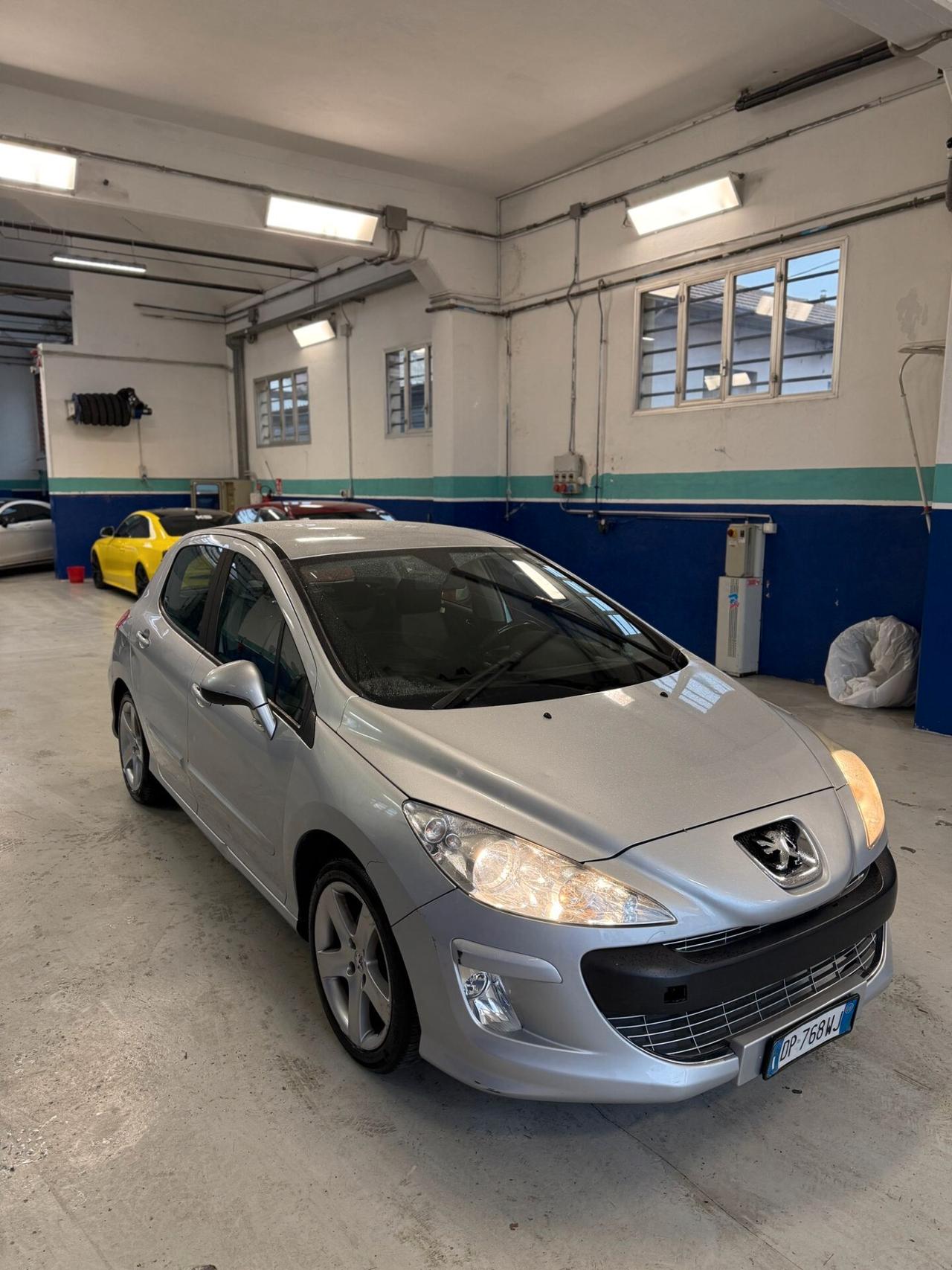 Peugeot 308 1.6 VTi 120CV 5p. Premium