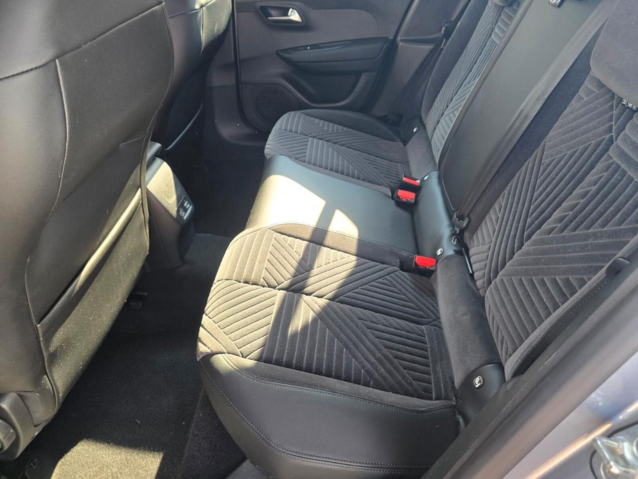 Lancia Ypsilon Hybrid e-DCT LX rate da 99,00