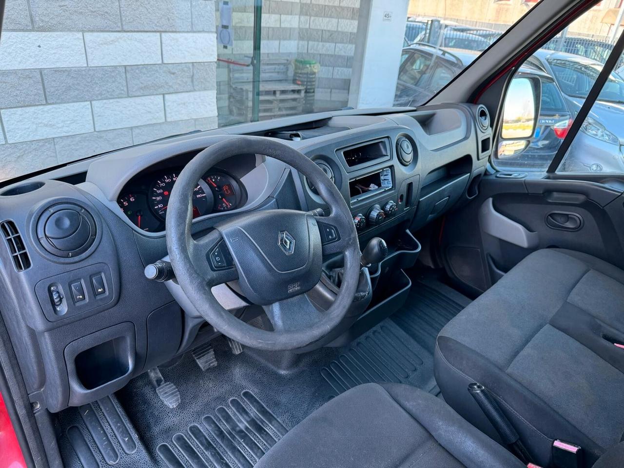 RENAULT MASTER