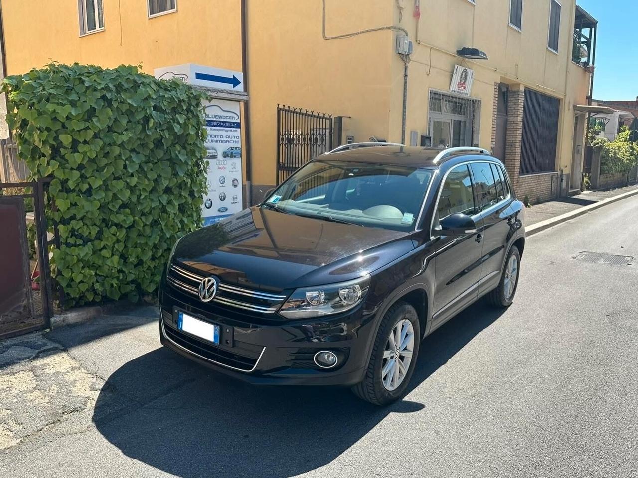 Volkswagen Tiguan 2.0 TDI 140 CV 4MOTION TAGLIANDI VW UNICOPROPRIETARIO FINANZIABILE