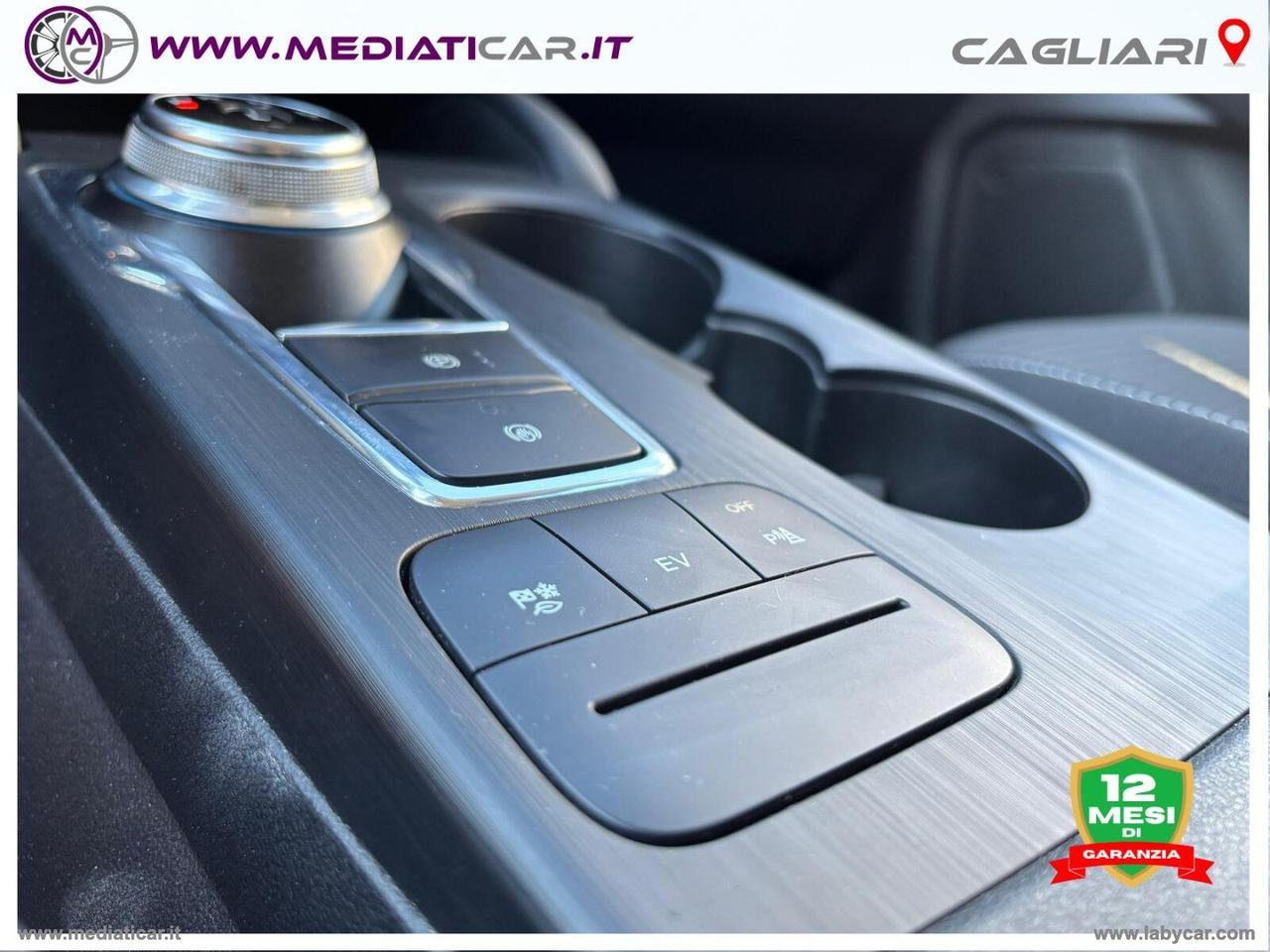 FORD Kuga 2.5 Plug In Hyb.225 CVT 2WD Tit.Bus