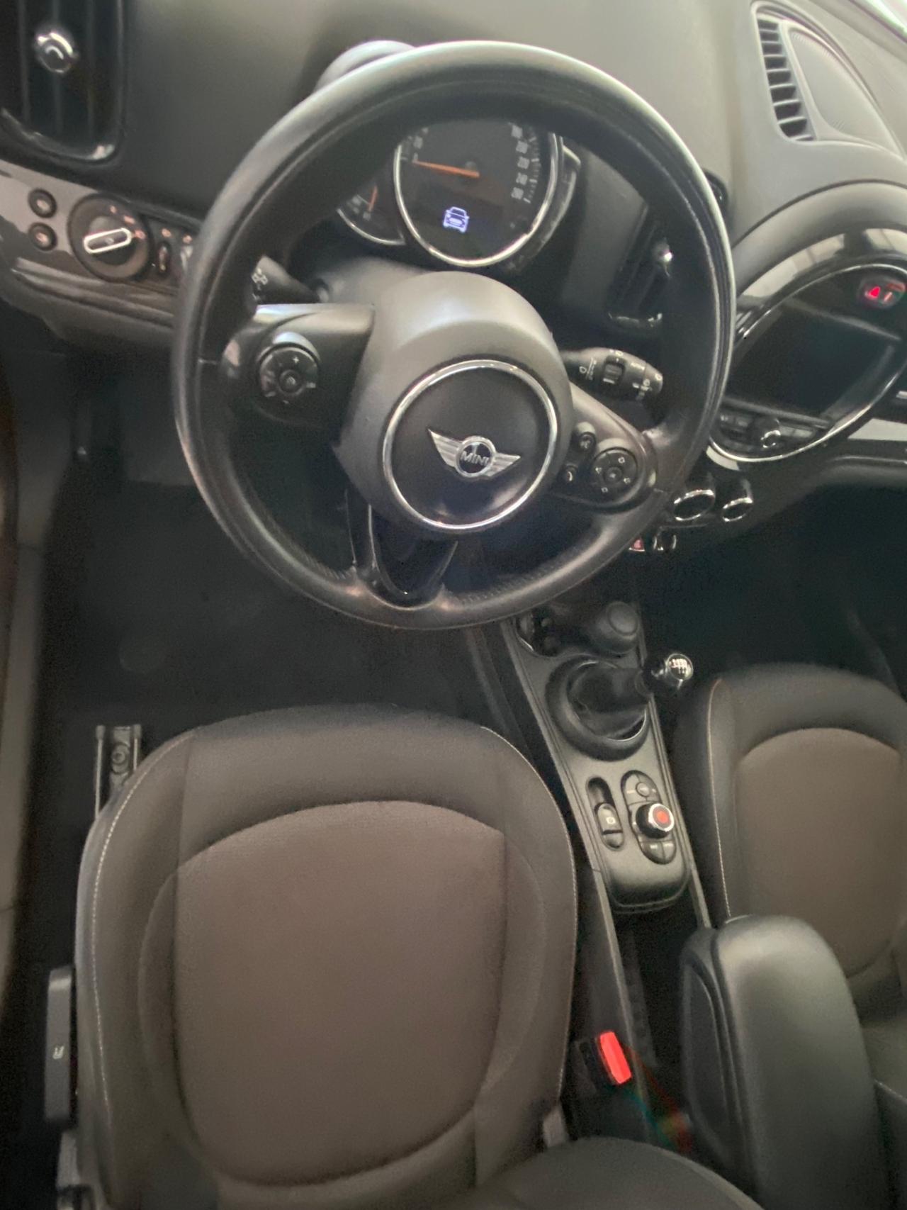 Mini Cooper Countryman 1.5 One D