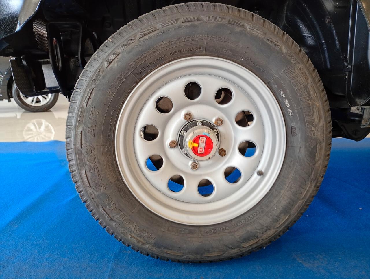 Suzuki Jimny 1.3i 16V AUTOCARRO