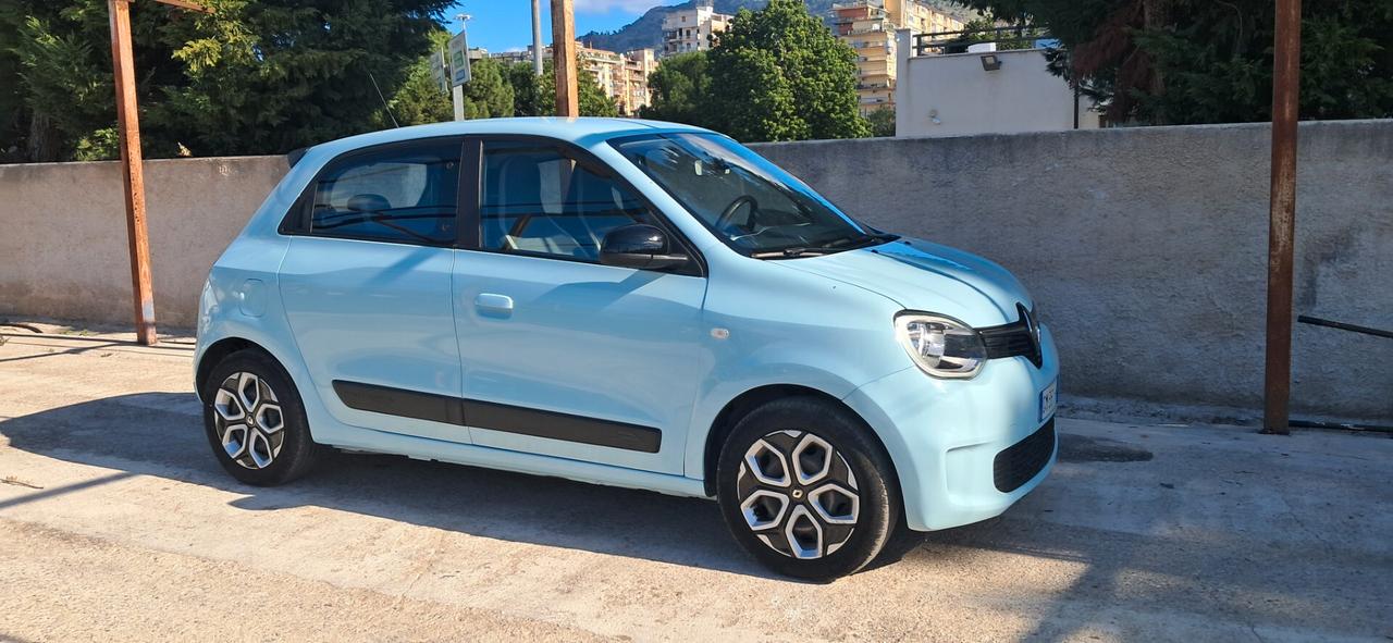 Renault Twingo SCe 65 CV Urban Night