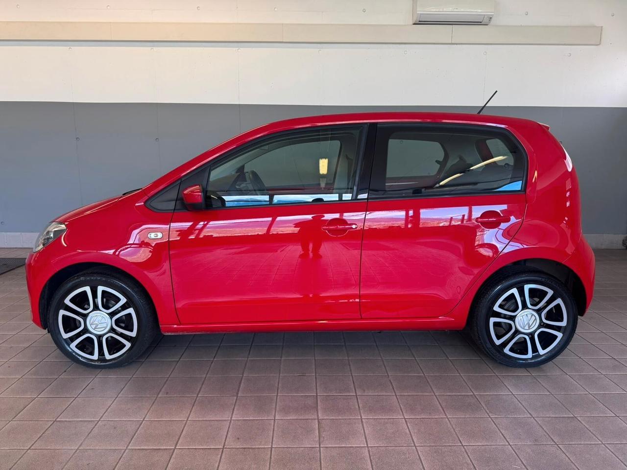 Volkswagen up! 1.0 5p. move