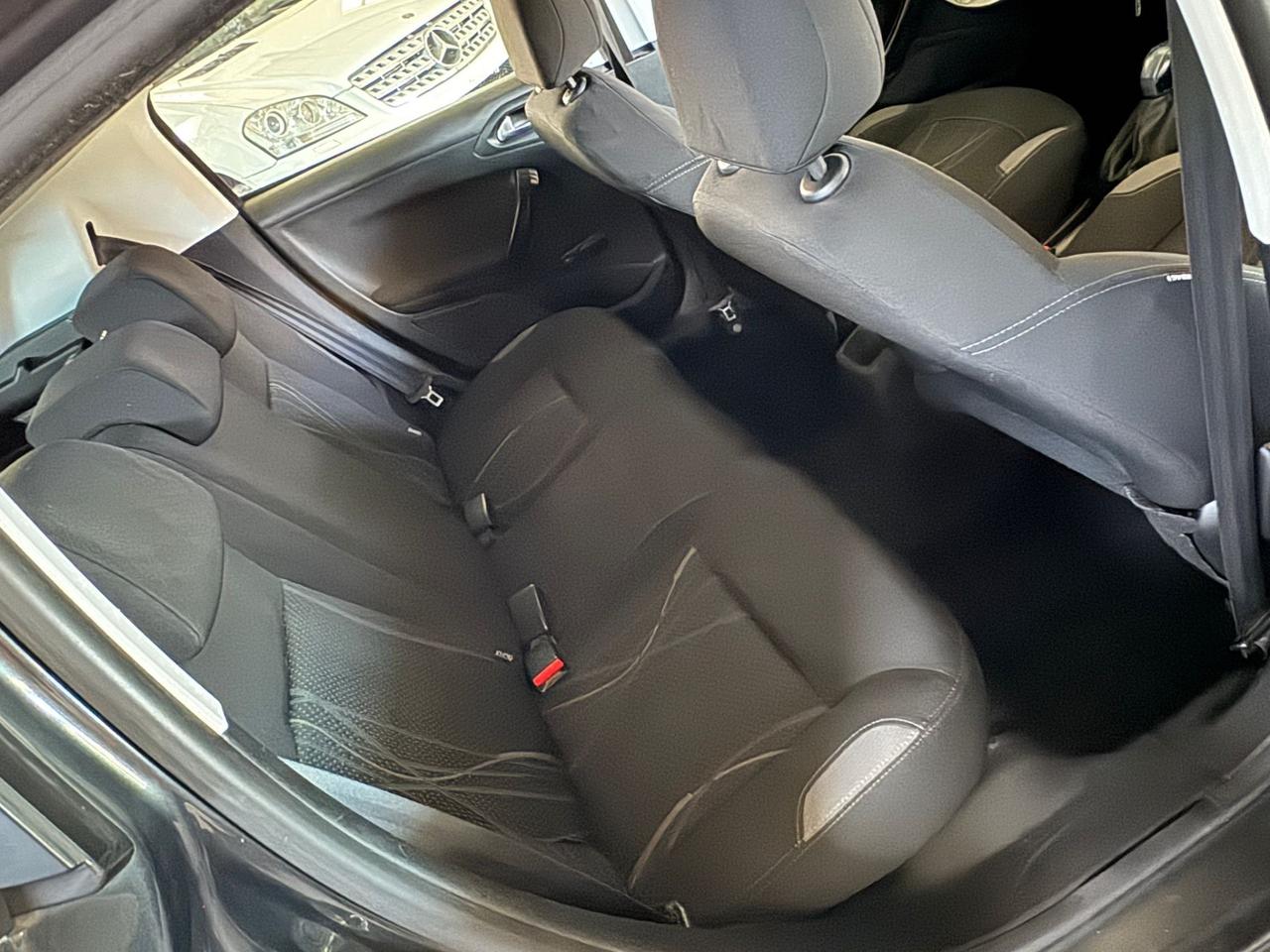 Peugeot 208 1.2 GPL 82CV 2013 Neopatentato