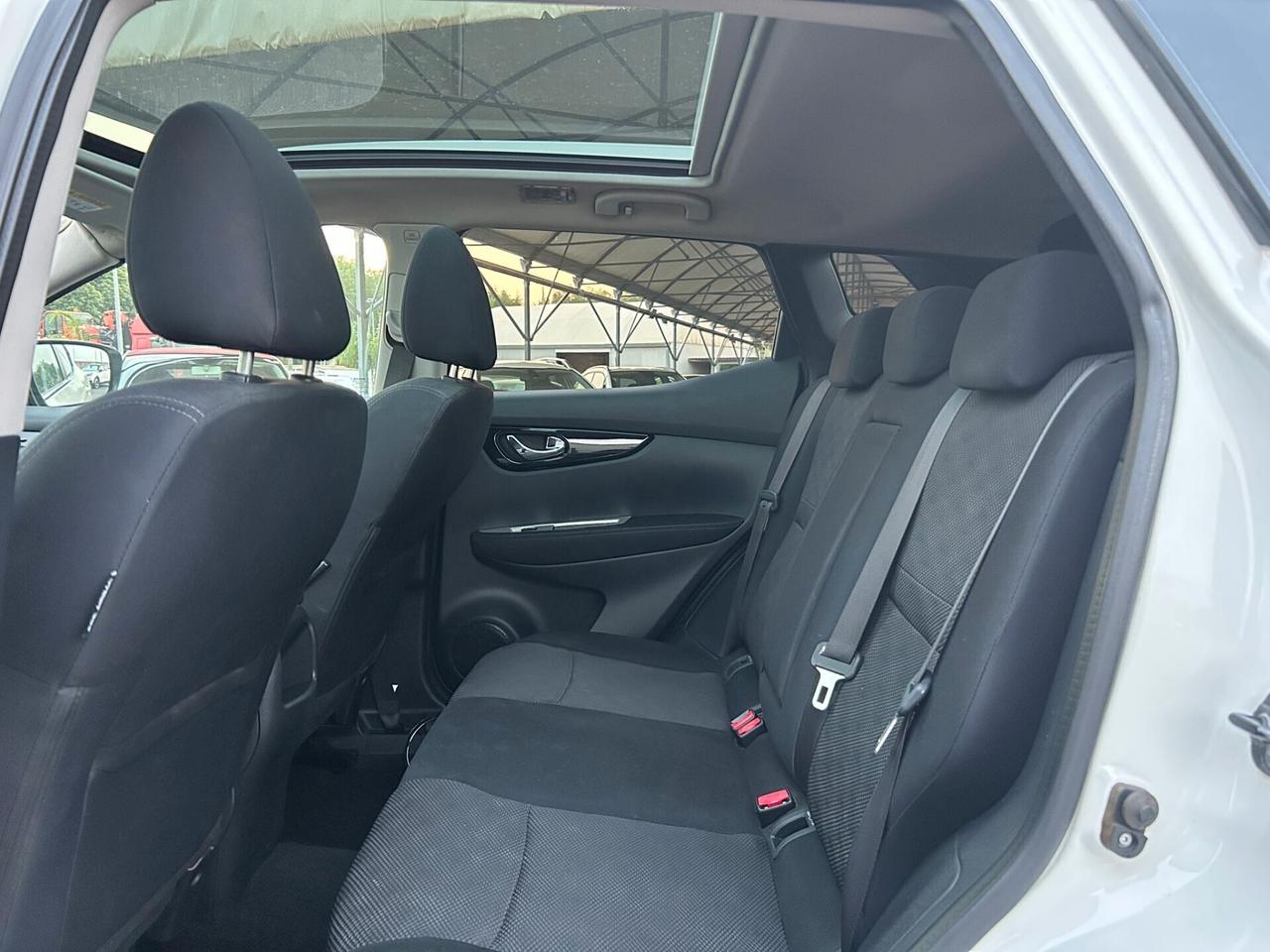 Nissan Qashqai 1.5 dCi Tekna
