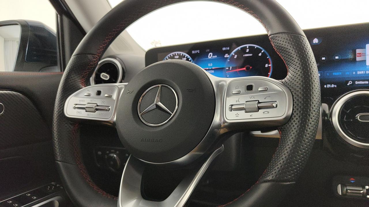 Mercedes-Benz GLB 220 d Premium 4matic auto