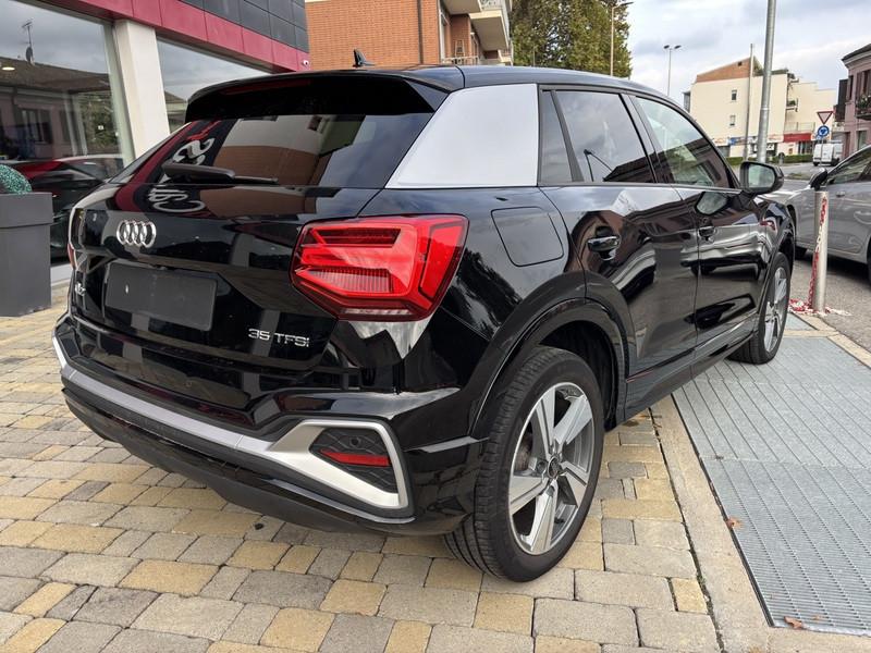 Audi Q2 35 1.5 tfsi S line edition s-tronic NAVI-LED-CAM-18"