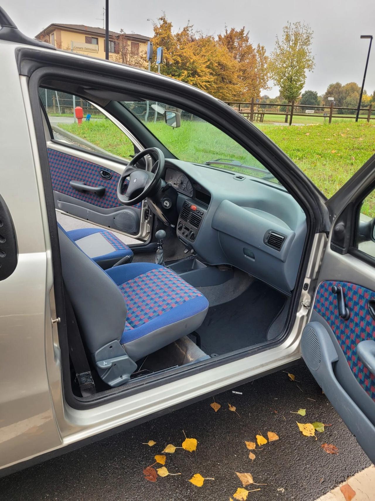 Fiat Strada 1.7 TDI Pick-up
