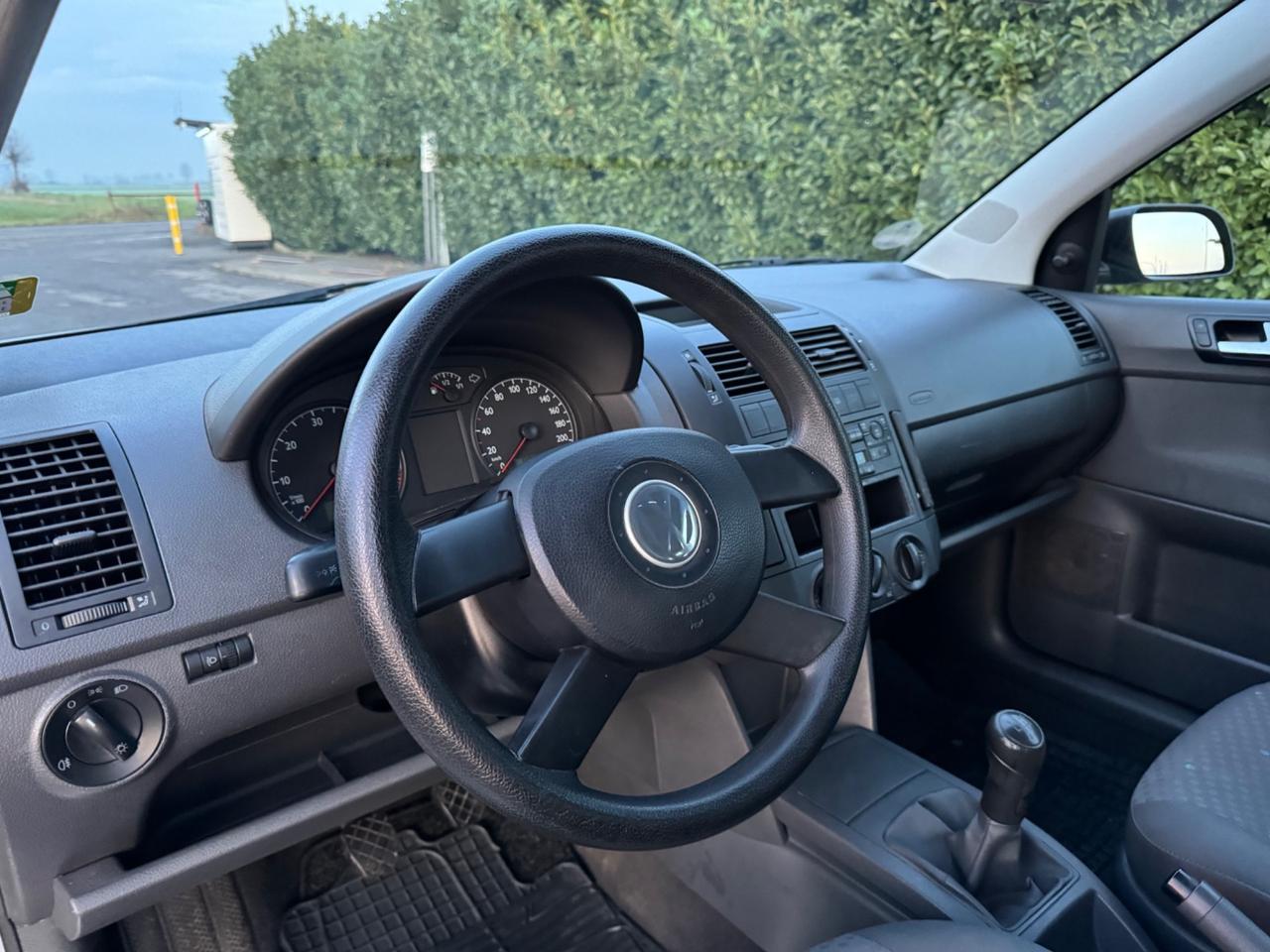 Volkswagen Polo 1.2 5p. Trendline