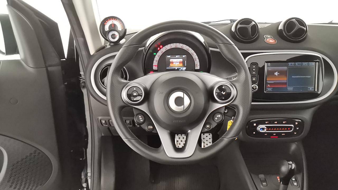 SMART Fortwo III 2020 Cabrio - Fortwo Cabrio eq Pulse 4,6kW