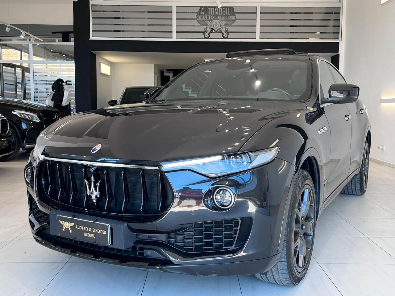 MASERATI LEVANTE 3.0 250CV GRANSPORT TETTO APRIBILE