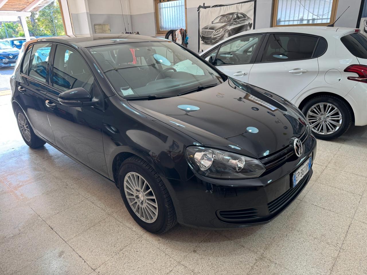 Volkswagen Golf 1.6 TDI 5p. Highline 105 CV. OK NEOPATENTATI