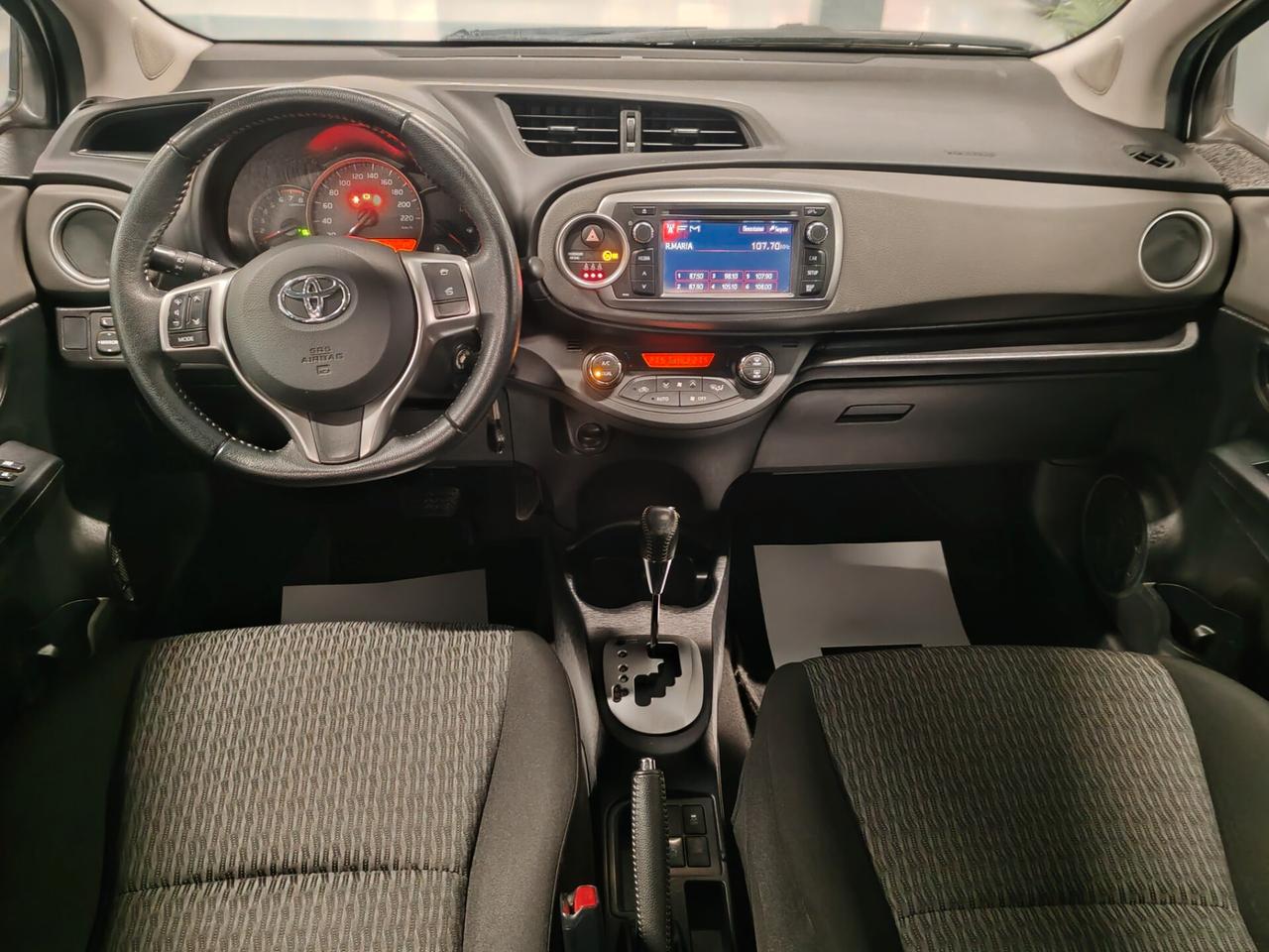Toyota Yaris 1.3 5 porte Lounge