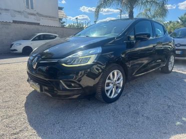 RENAULT CLIO 1.5DCI 75CV FULL LED RETROCAM
