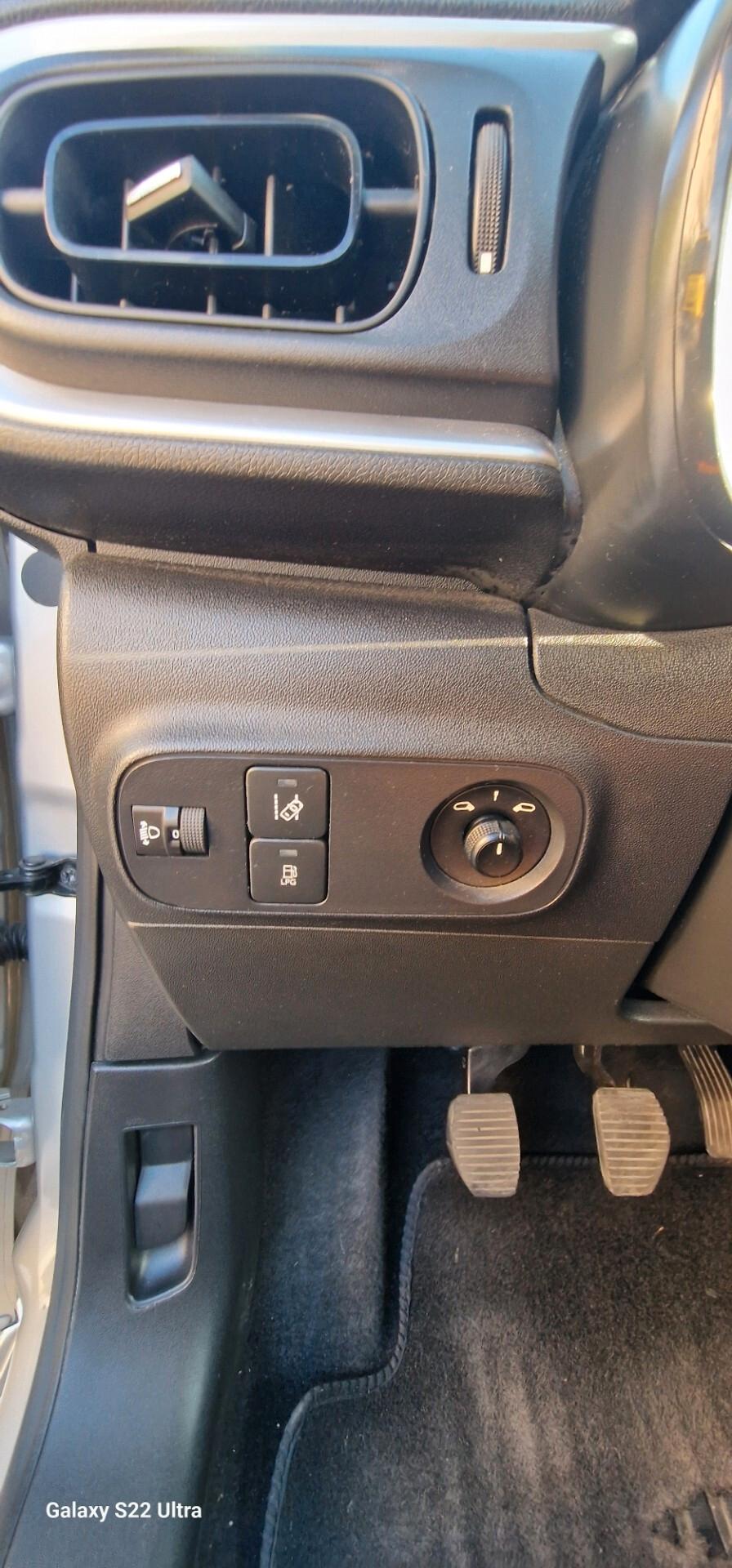Citroen C3 PureTech 82 GPL Shine
