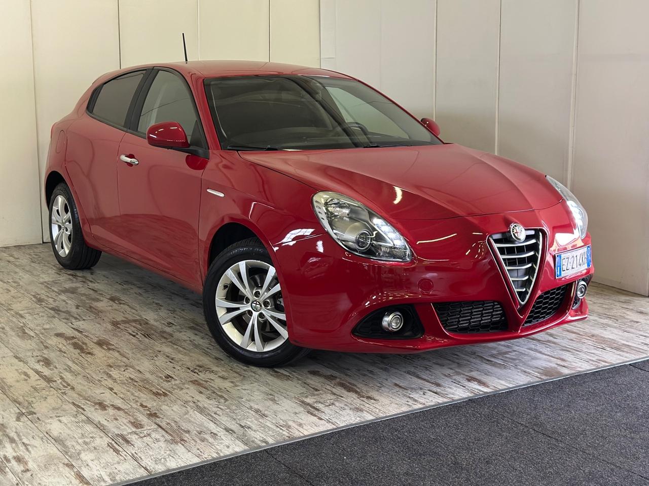 Alfa Romeo Giulietta 1.4 Benzina Ok Neopatentati