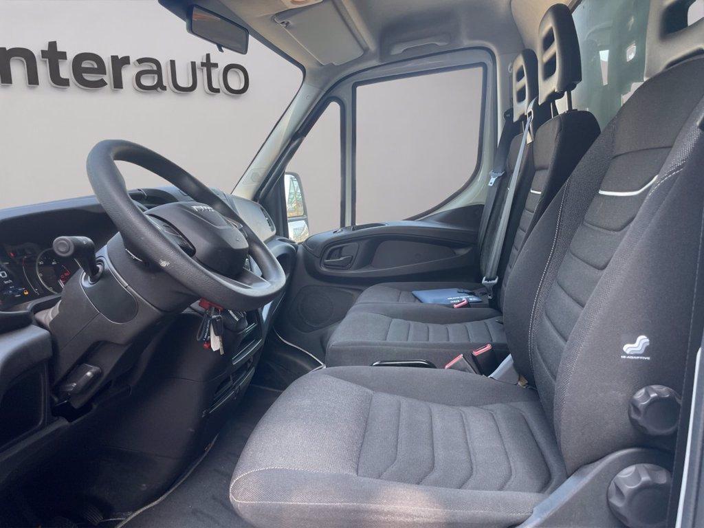 IVECO daily 35 C18H 3000 HD cab. EVId del 2024