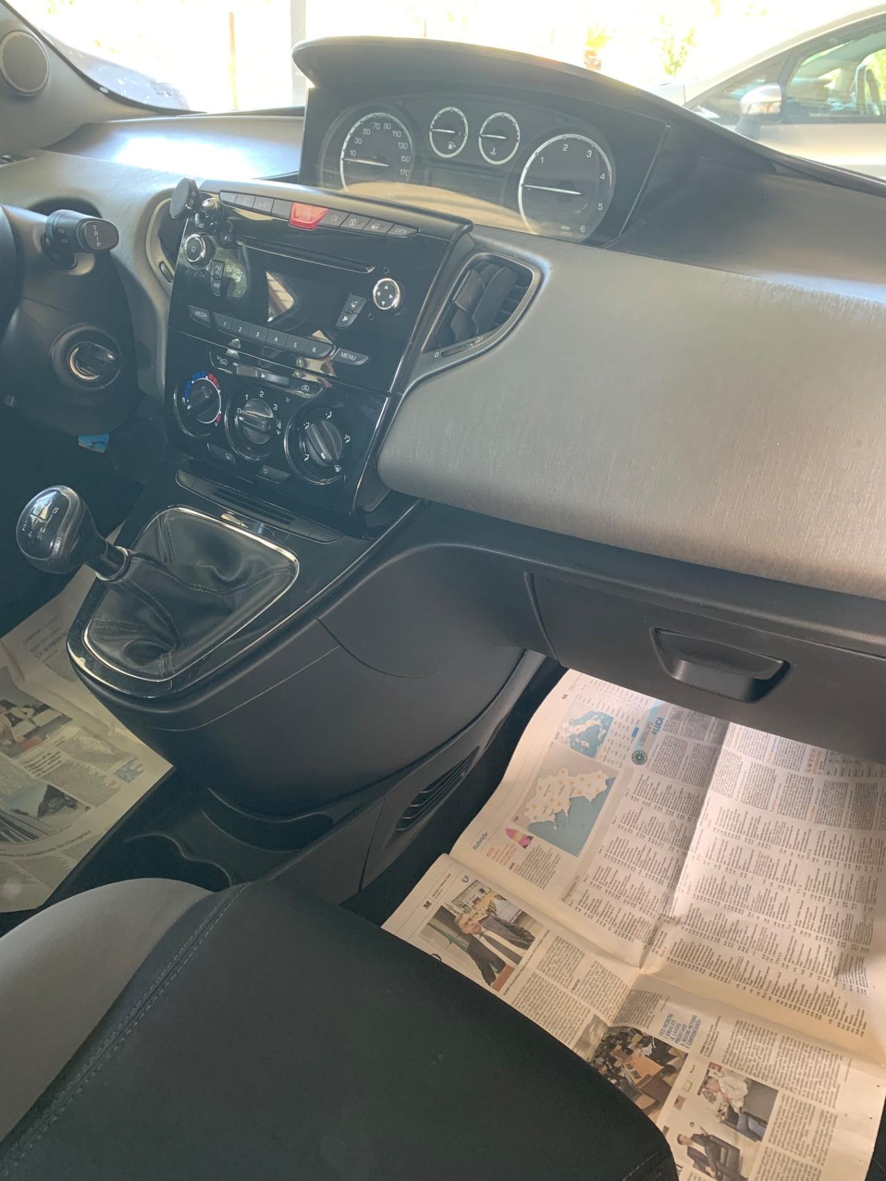 Lancia Ypsilon 1.3 MJT 16V 95 CV 5 porte S&S Platinum
