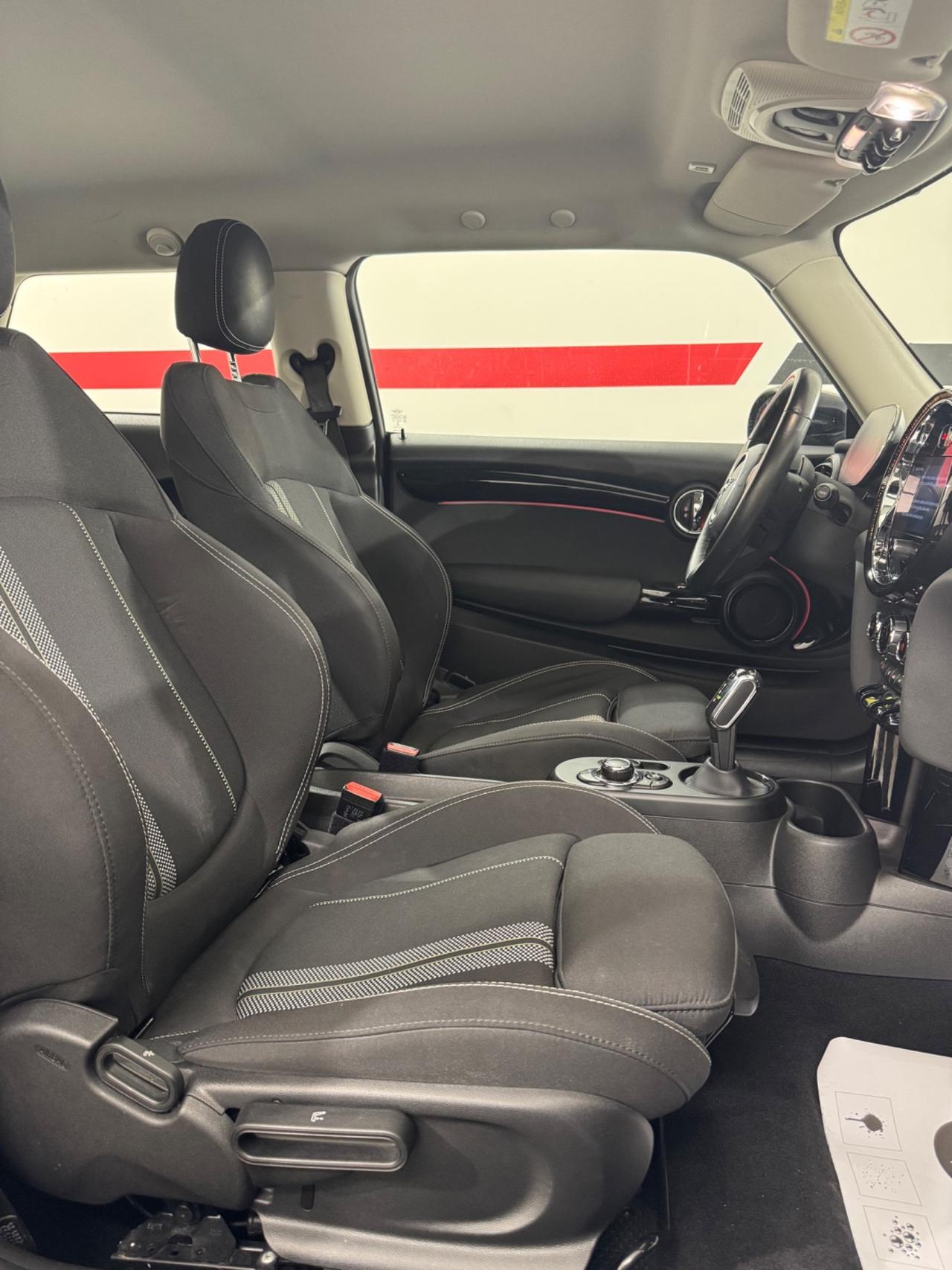 Mini Full Electric Cooper SE Yours PROMO OMAGGIO BLACK FRIDAY FINO AL 29 NOVEMBRE