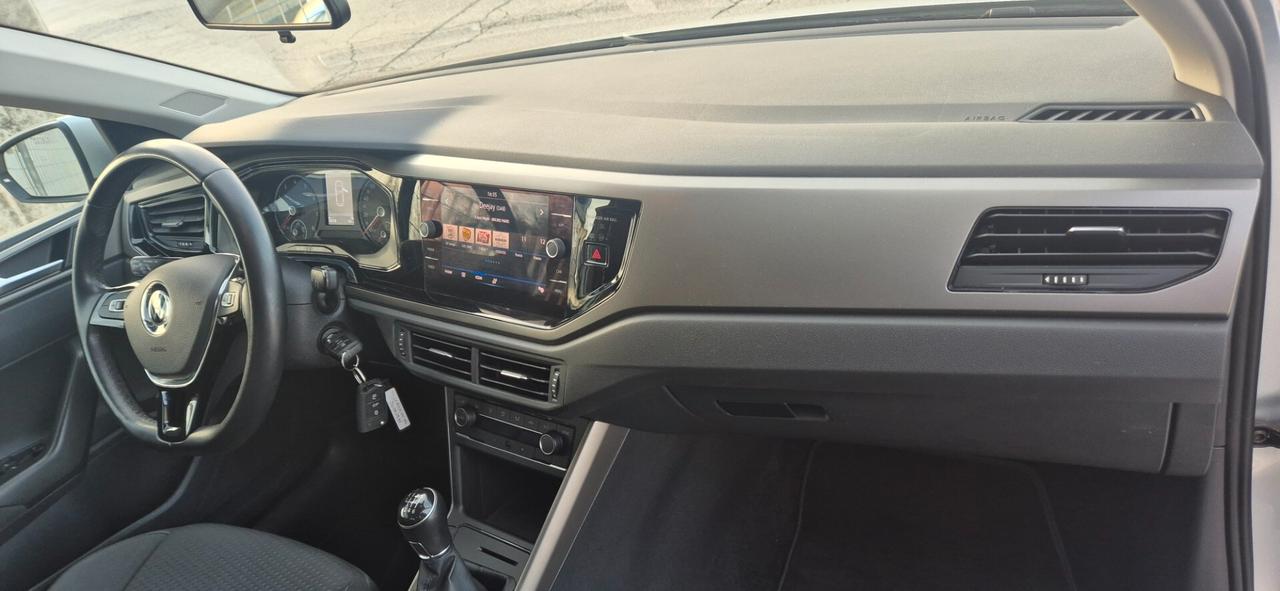 Volkswagen Polo 1.0 TGI 5p. R-LINE Sport - METANO NEOPATENTATI