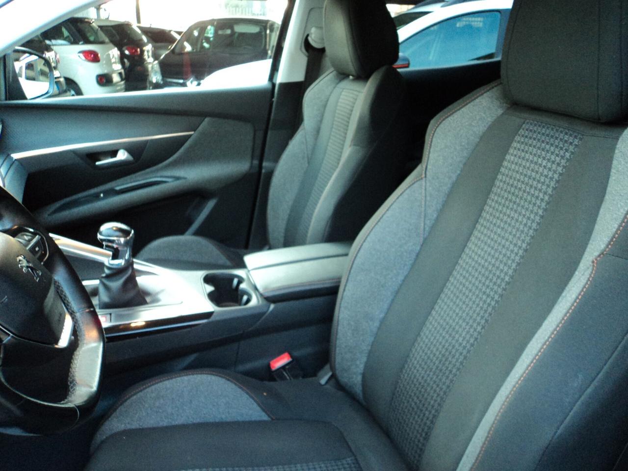 Peugeot 3008 PureTech Turbo 130 S&S Allure