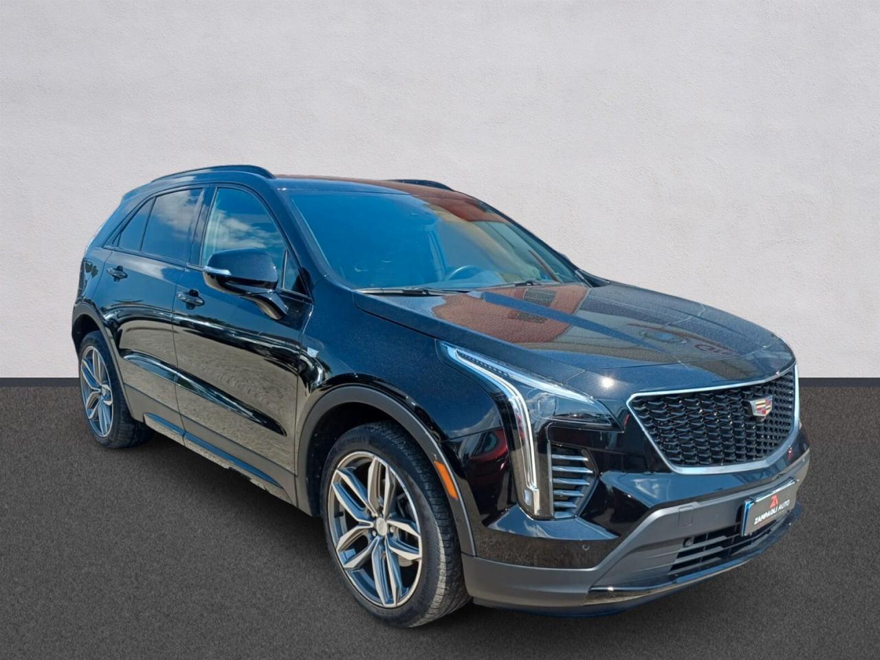 Cadillac XT4 350 TD AWD Sport | da €270,50 al mese