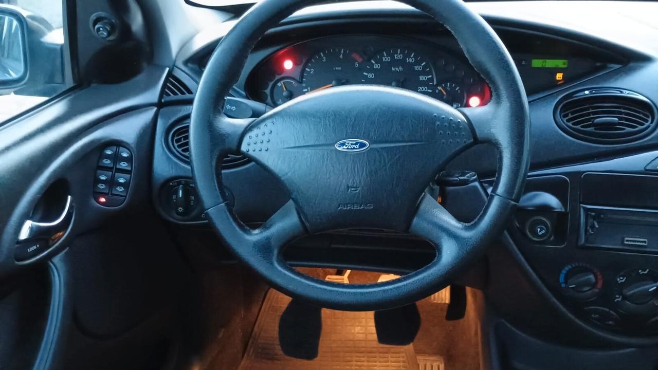 Ford Focus 1.8 TDCi (115CV) cat 5p. Zetec