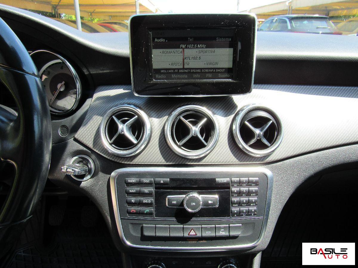 MERCEDES - Classe GLA - 200 CDI Sport