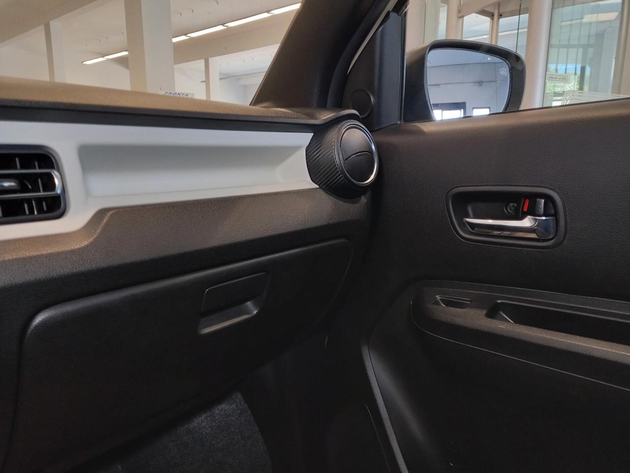 Suzuki Ignis 1.2 Hybrid Top