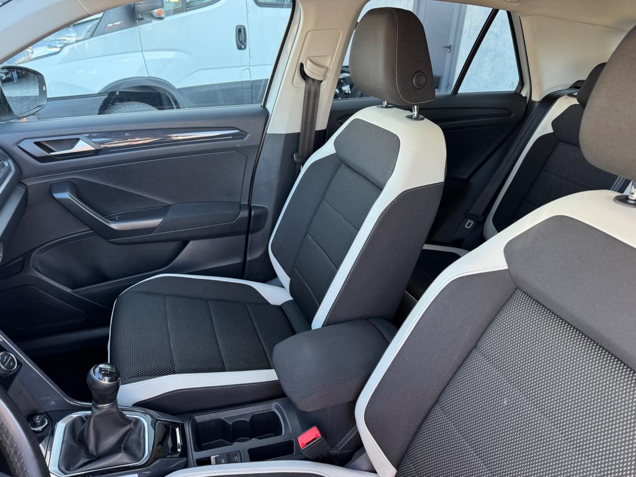 Volkswagen T-Roc 1.6 TDI SCR Advanced BlueMotion Technology