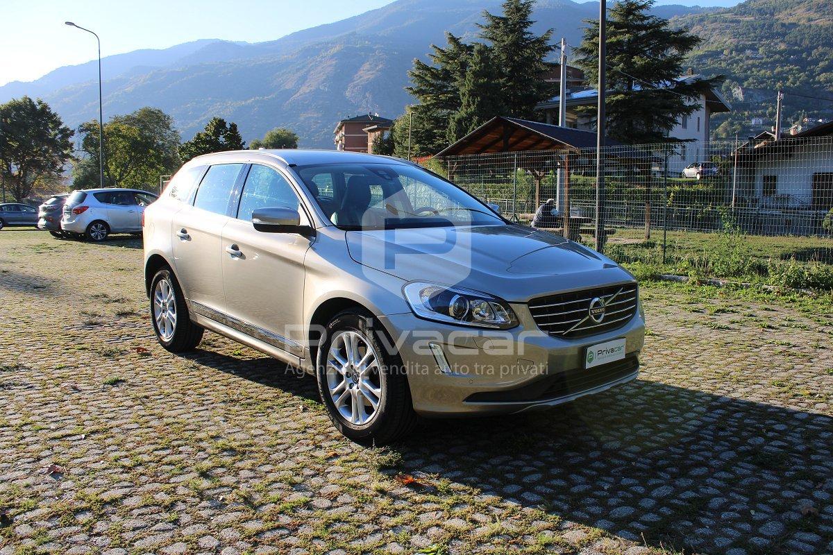 VOLVO XC60 D4 AWD Geartronic Summum