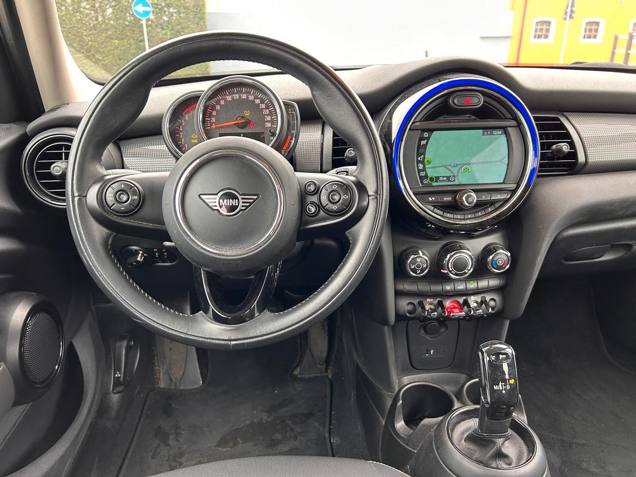 Mini 1.5 Cooper Hype Automatica 5 porte
